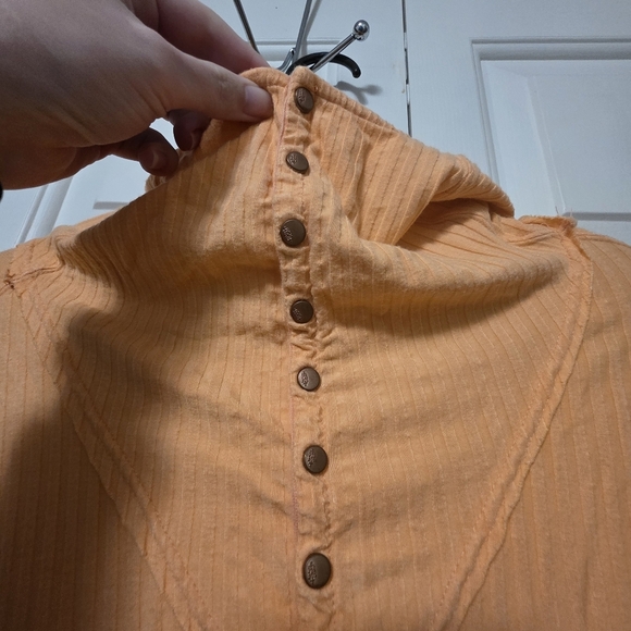 Free People Blissed Out Ribbed Henley Oversized Size XS - Picture 3 of 11